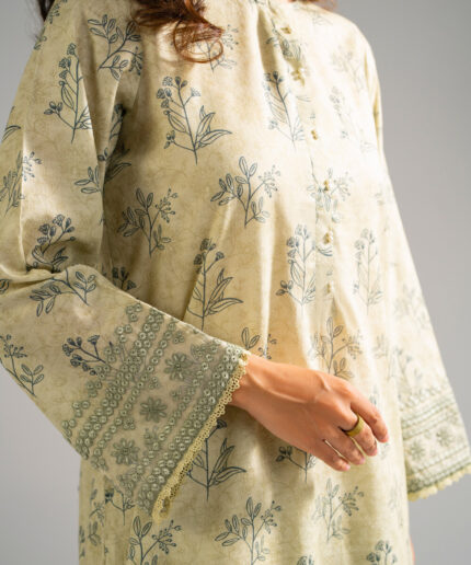 Off White Self Jacquard Straight Shirt Suit - View 1