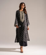 Black Self Jacquard A-Line Suit - View 4