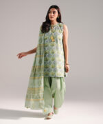Green Lawn Straight Suit - View 4