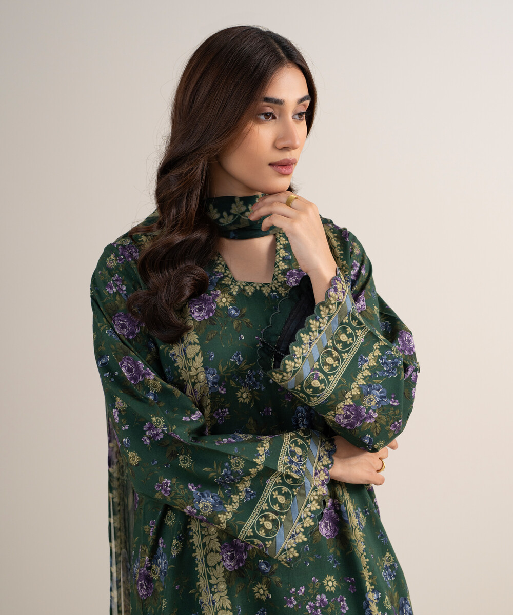 Green Arabic Lawn Unstitched Ensemble - View 1 Green Arabic Lawn Unstitched Ensemble - View 1