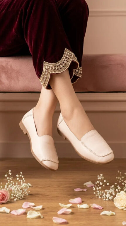 Cream Pumps For Women WN1474 - View 1