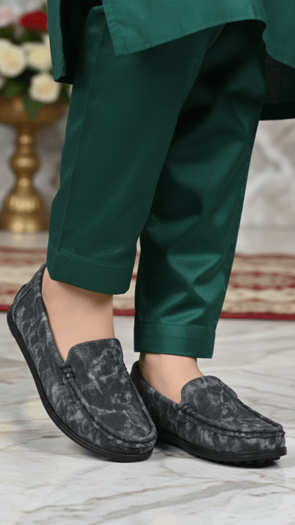 Black Moccasin For Ladies WN4549 - View 2
