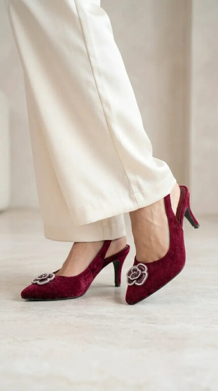 Maroon Back Open For Ladies WN5532 - View 1